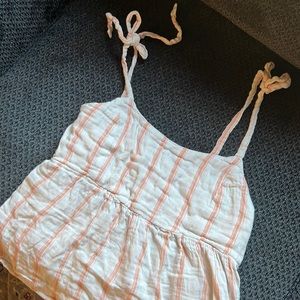 Old Navy summer shirt